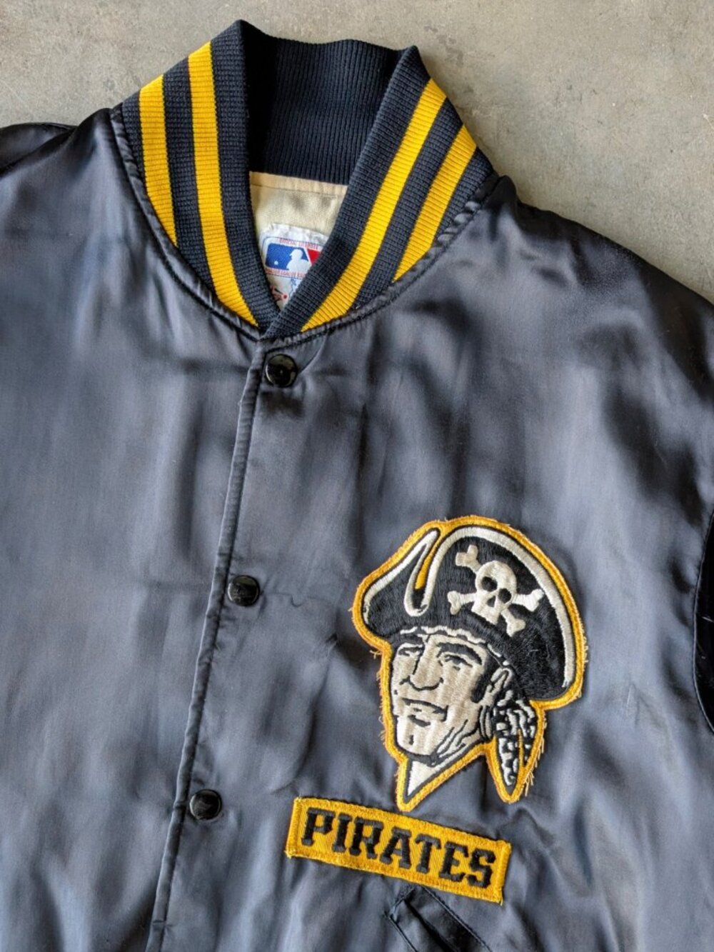 Vintage 80s Pittsburgh Pirates Black Satin Bomber Jacket Felco Union Made large
